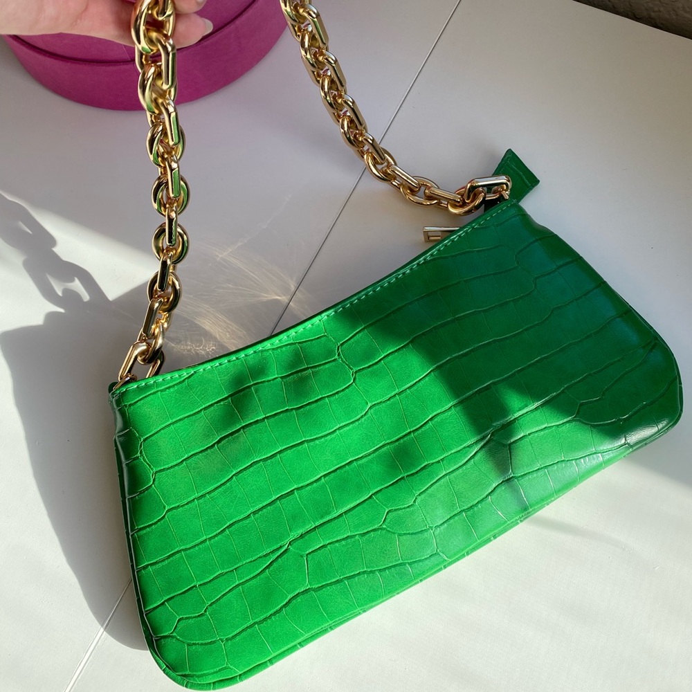 Green shoulder bag
